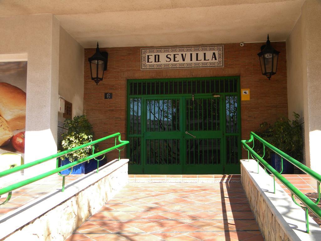 Sevilla Arysal Salou Buitenkant foto